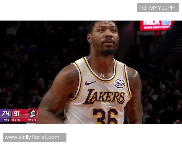 马库斯斯马特在NBA赛季中的表现与影响力分析